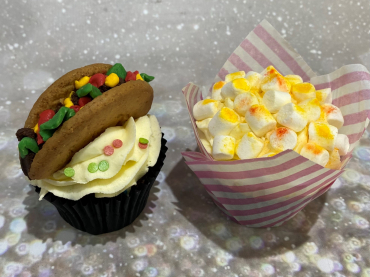 Carnival Cup Cakes!!